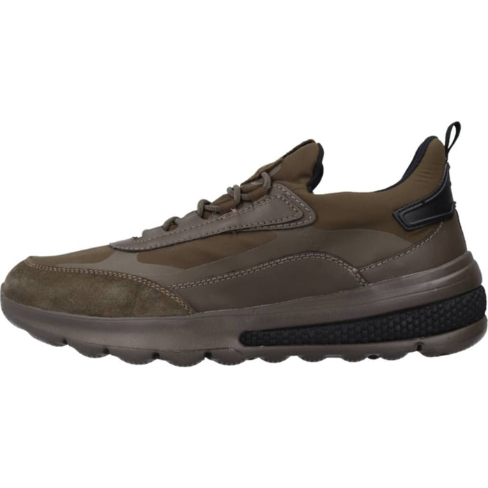 Sneakers de  Hombre de la marca GEOX  modelo U SPHERICA ACTIF VERDE
