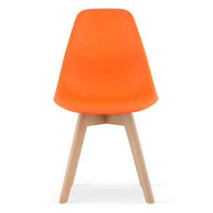 Sedia di design Kito arancione con gambe in legno di faggio