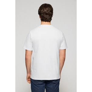 Camiseta blanca microestructura con monograma bordado PC