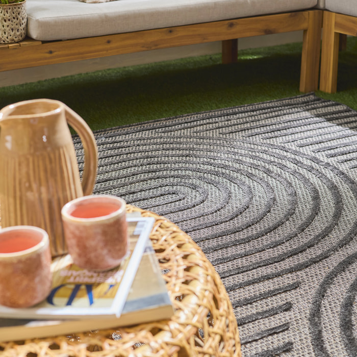 SANTORINI - Tapis d'intérieur/extérieur à motifs en relief géométrique - Noir