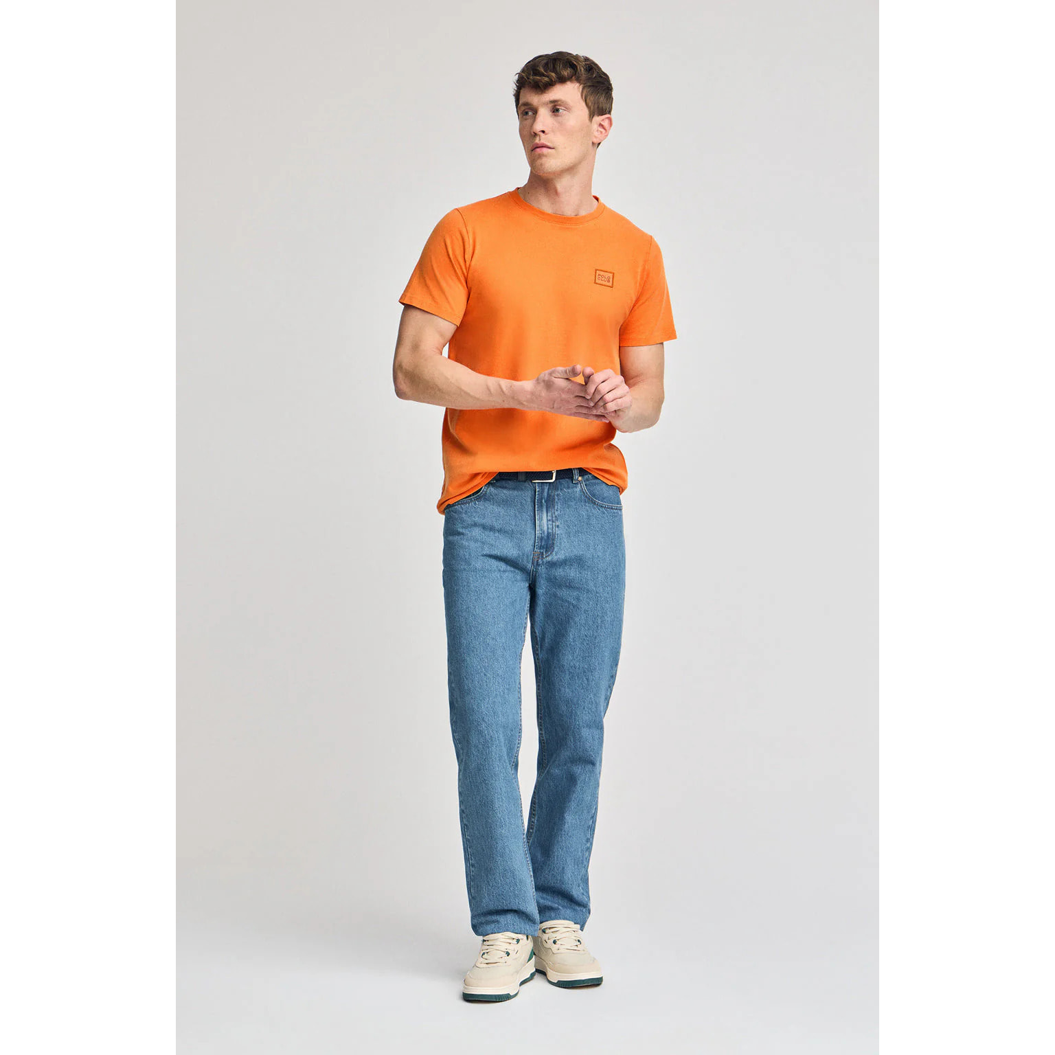 Camiseta naranja garment dye con detalle Polo Club