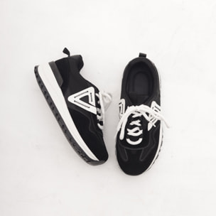 SNEAKERS RUNNING TRIANGLE NERO
