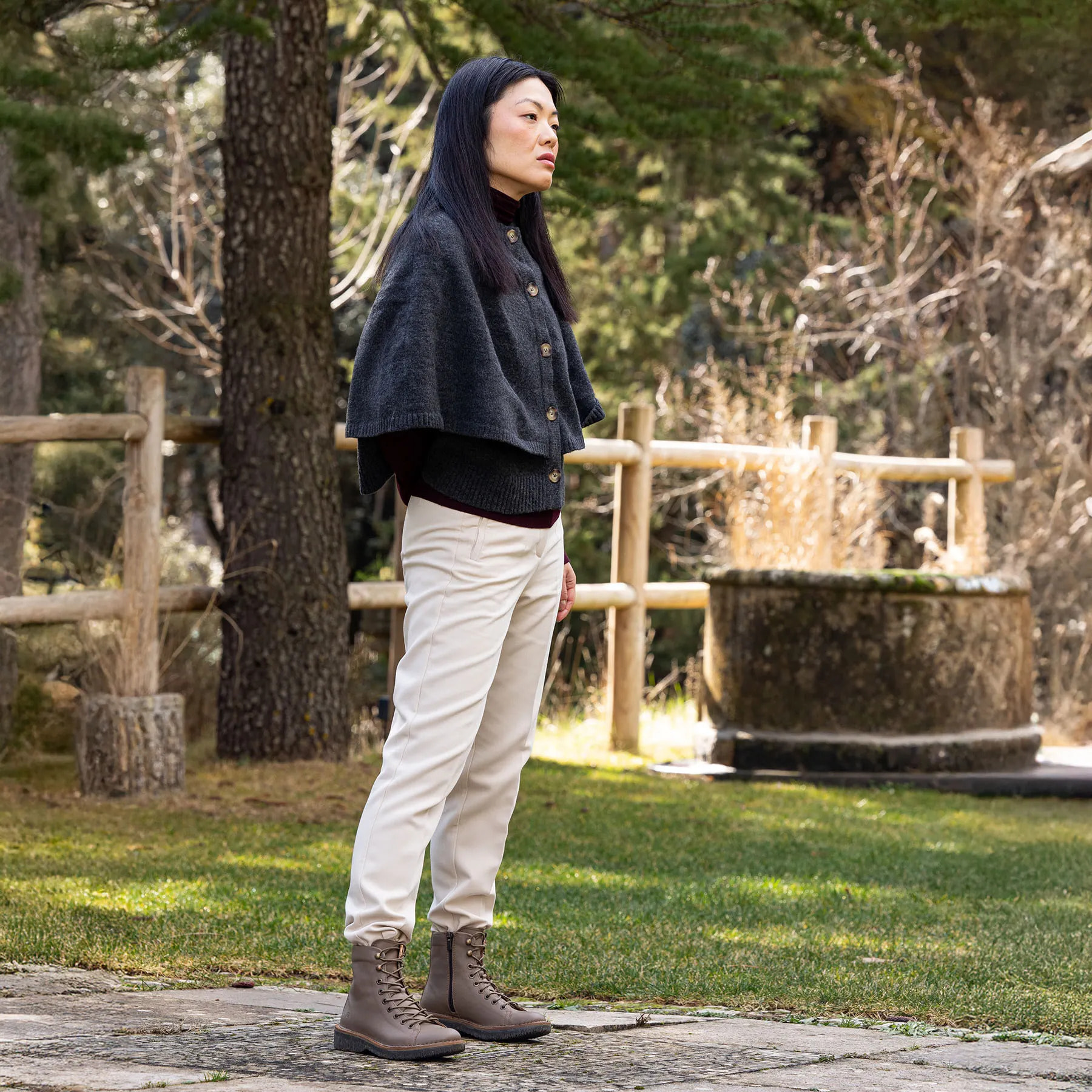 Botines N5572 SOFT NAPPA BLACK/VOLCANO color Black