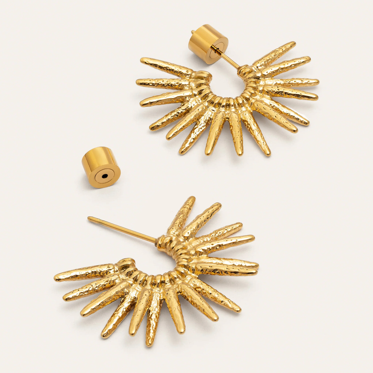 Pendientes Aro Solstice Beam Acero Baño Oro