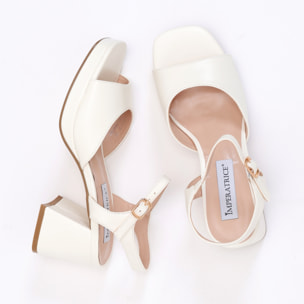 Sandali in simil pelle con tacco comodo