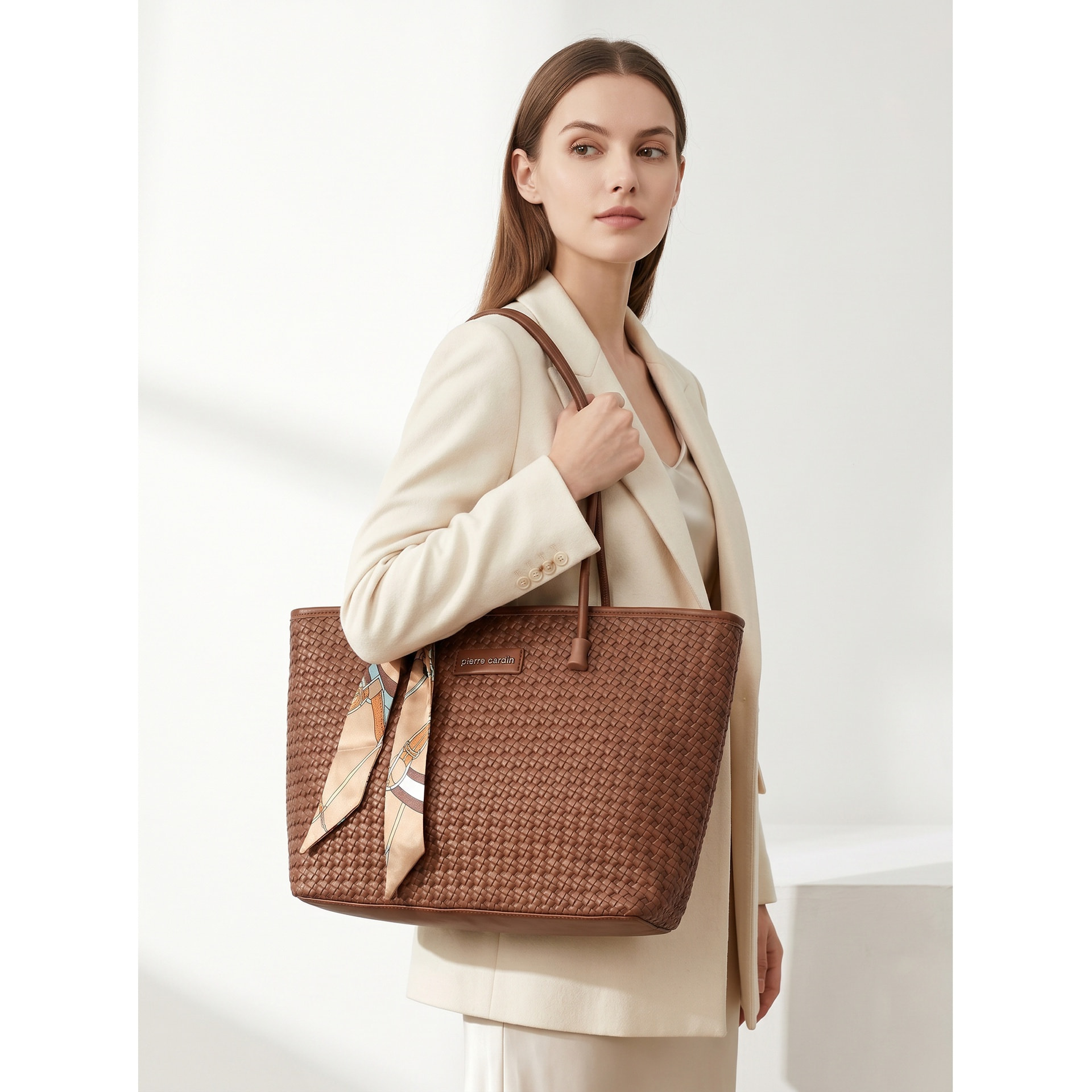 Borsa a mano donna - Modello Emberly Pro - Pelle vegana PU - 38.0 x 24.0 x 9.5 cm