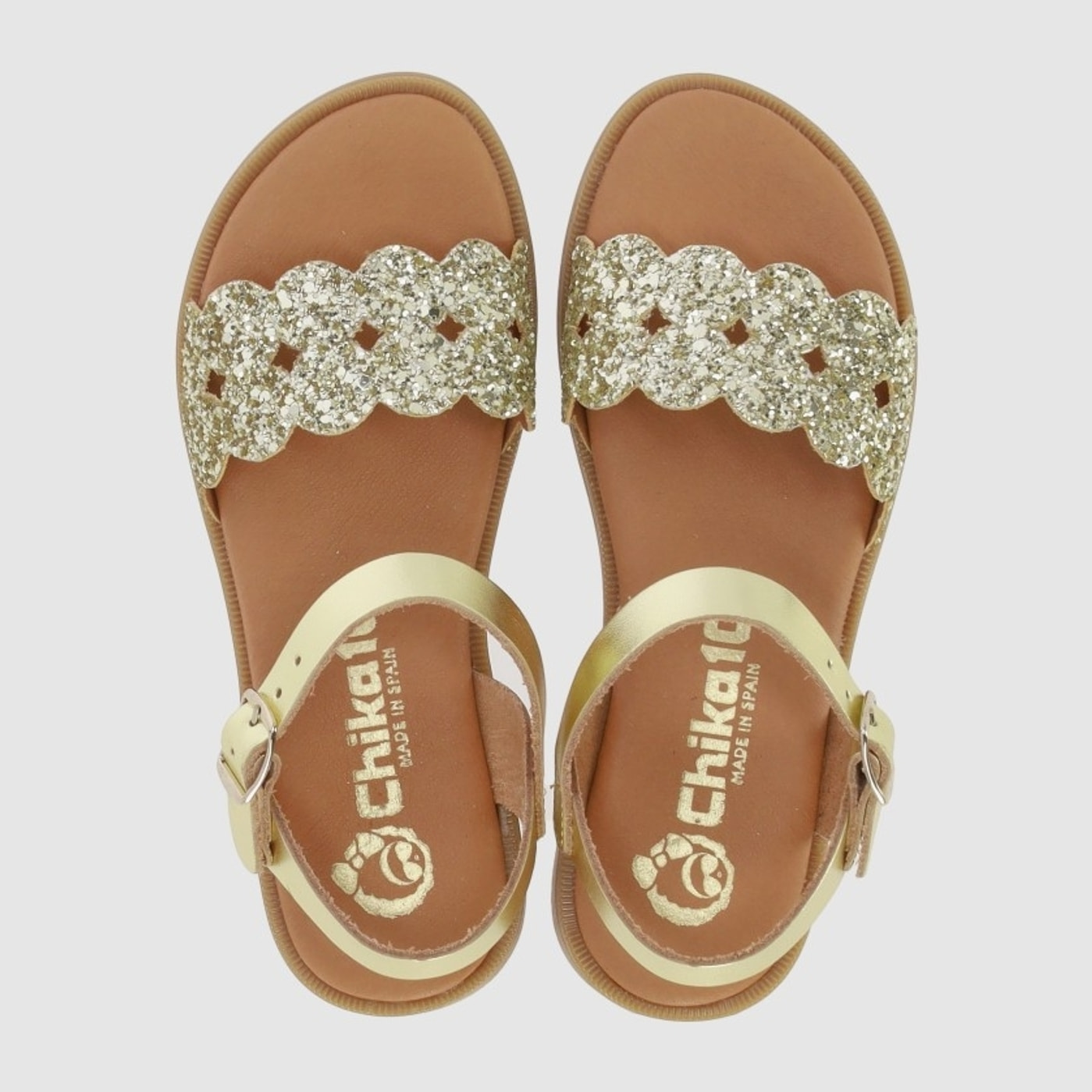 Sandalias de Piel - Oro - Tacón: Bajo