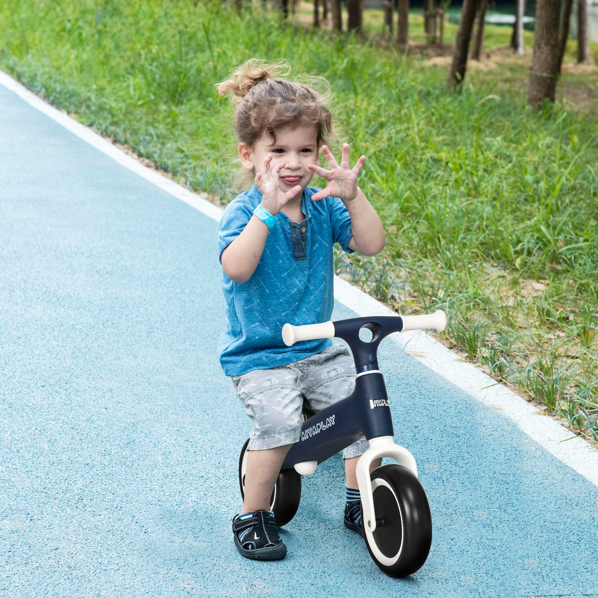 Bicicleta sin Pedales para Niños de 18-36 Meses Bicicleta de Equilibrio con Asiento Ajustable en Altura Carga 25 kg 67,5x32x44 cm Azul