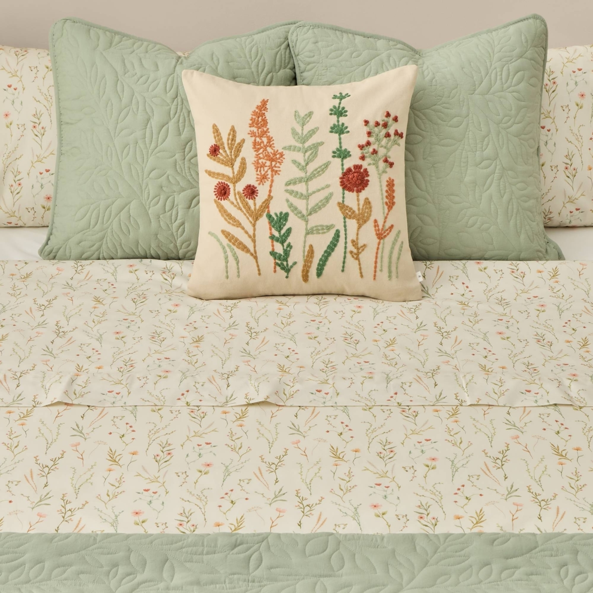 Sábana encimera algodón percal 180 hilos floral Rita color verde 100% Algodón percal