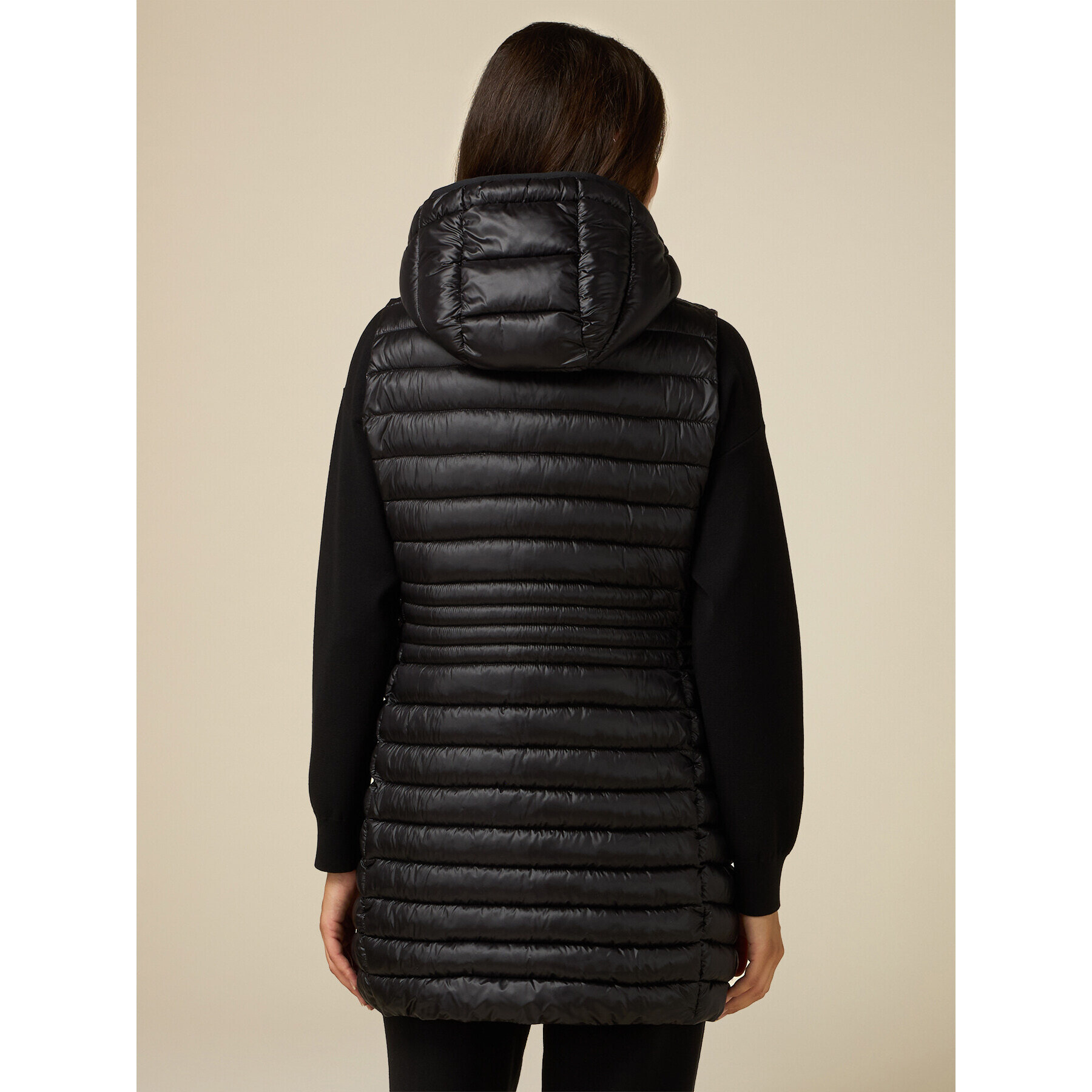 Oltre - Lightweight sleeveless down jacket - Negro