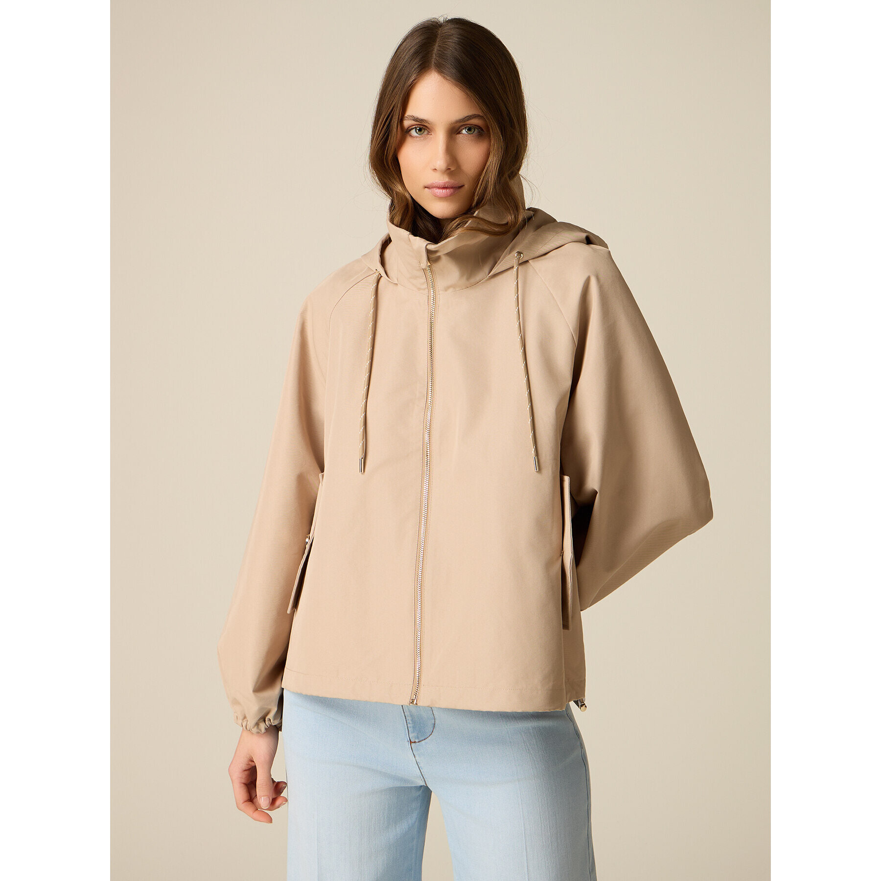 Oltre - Chaqueta parka de mezcla de algodón con capucha - Beige