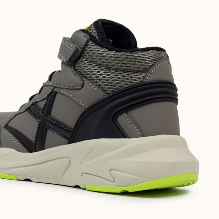 MUNICH MINI TRACK BOOT VCO 32