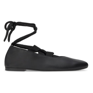 Bailarina plana Havana en napa con cierre de cordones