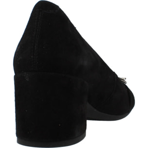 Salones Mujer de la marca GEOX  modelo D ELEANA NEGRO