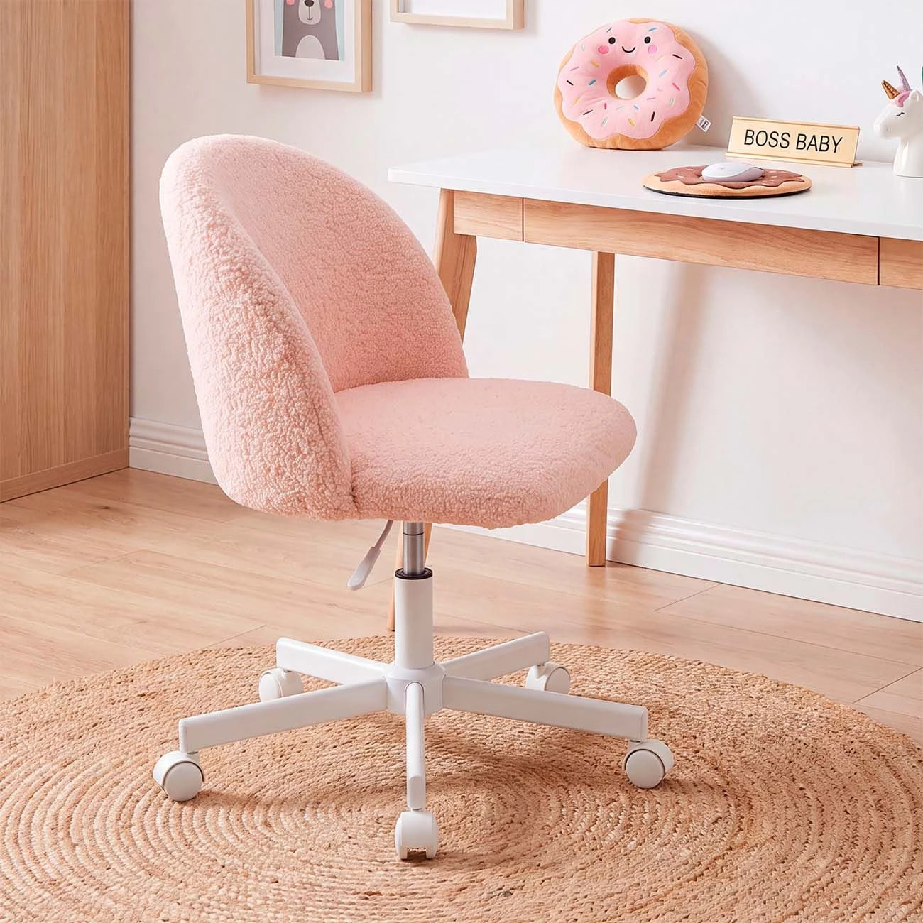 Silla de escritorio tapizada en borreguito rosa empolvado 76-89,5 cm Candy Rosa Empolvado