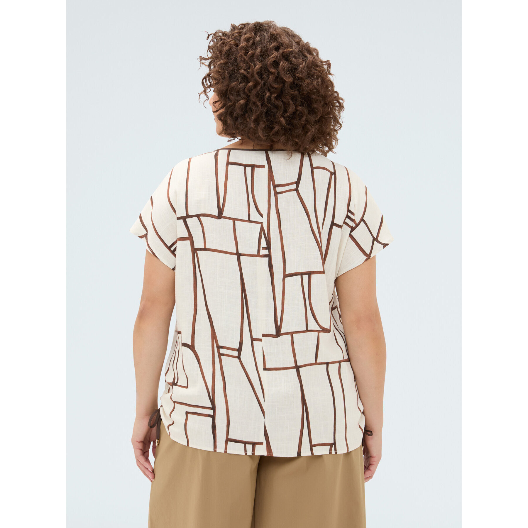 Fiorella Rubino - T-shirt con stampa geometrica - Beige