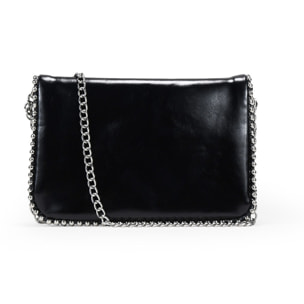 Bolso de hombro negro con cadena