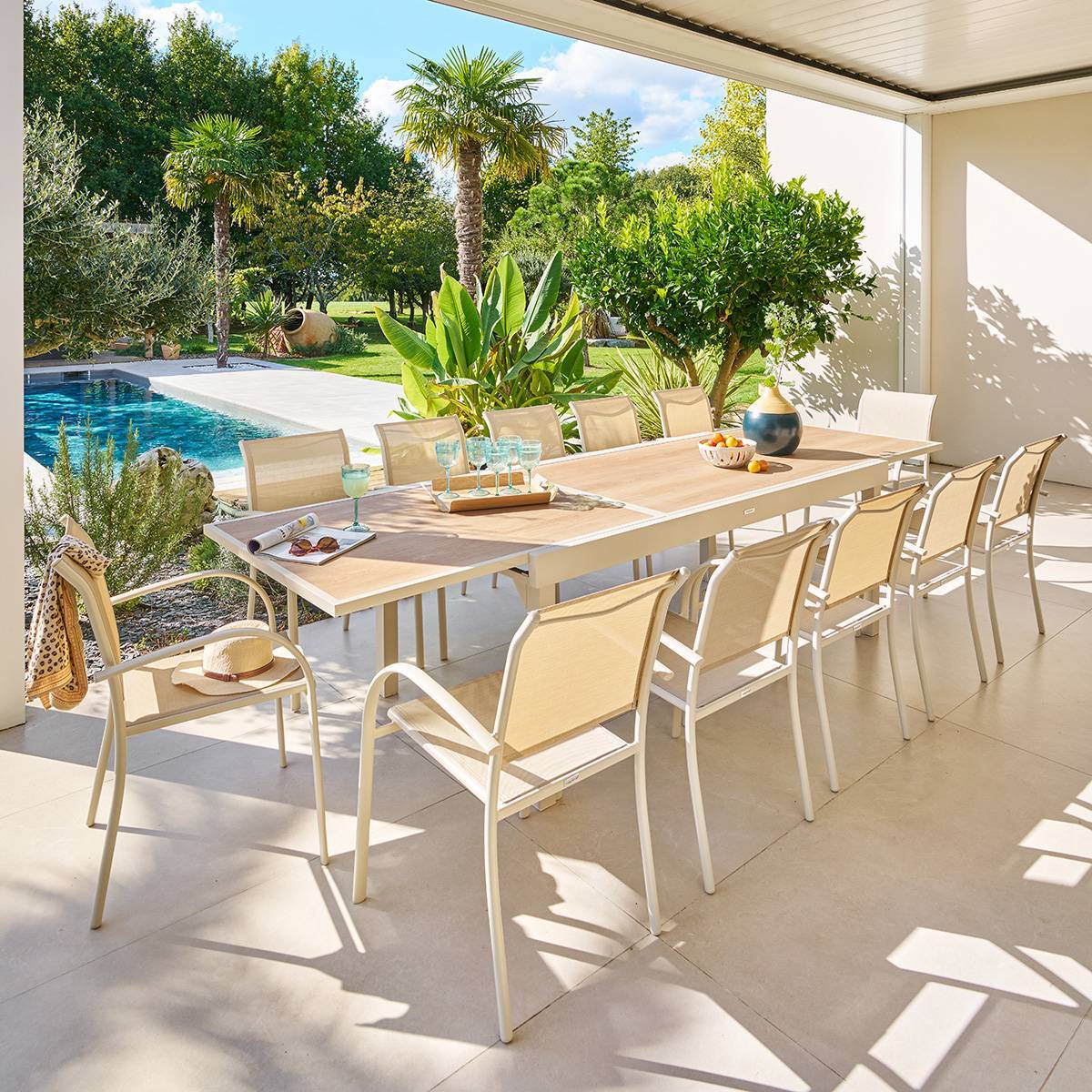 Table de jardin 12 places Piazza extensible argile
