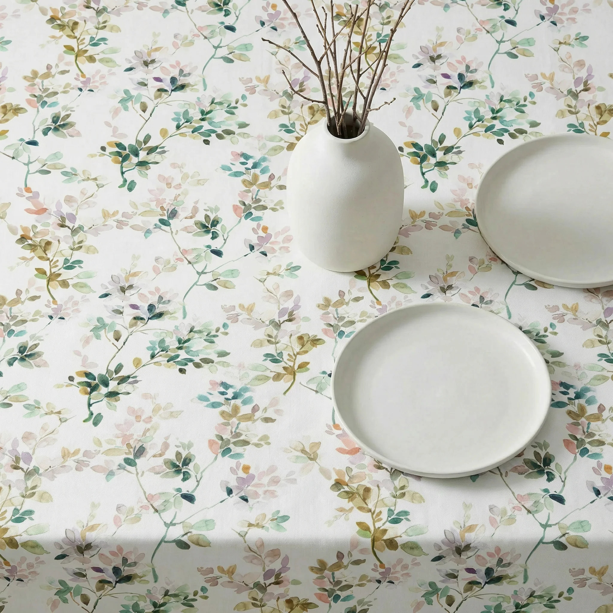 Nappe antitache au toucher tissu imperméable 120-247