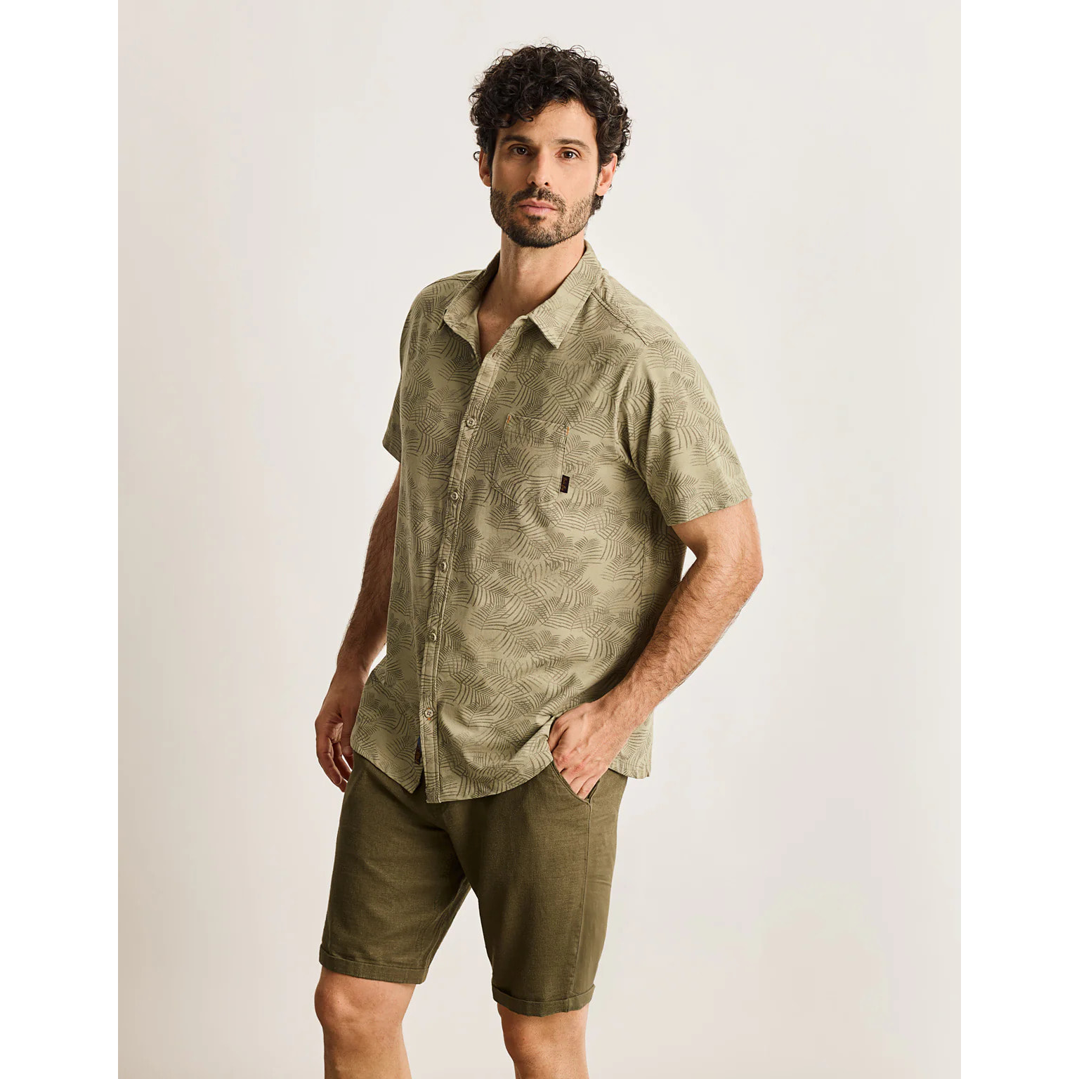 Camisa Manga Corta Caqui - Zendaya