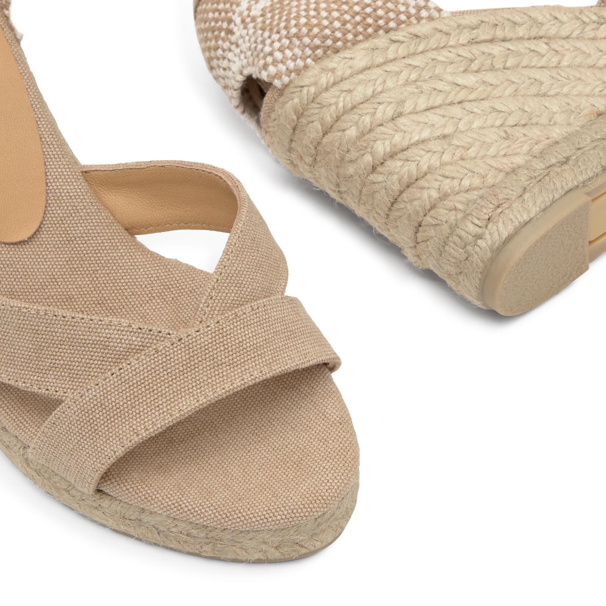 Sandalias de cuñas de mujer Bailey en algodón orgánico lavado y cierre de cintas