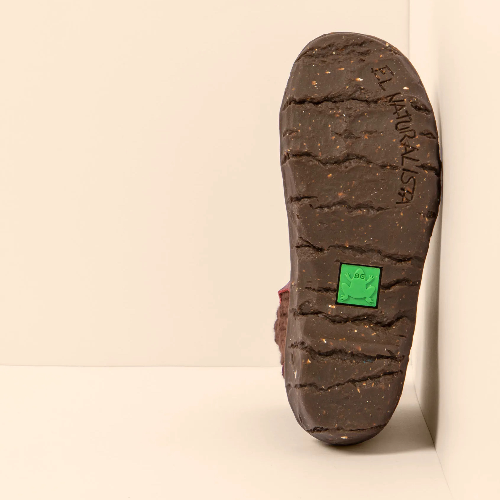 Botines NE23 NATURAL GRAIN CEREZA-BROWN/ YGGDRASIL color Cereza-brown