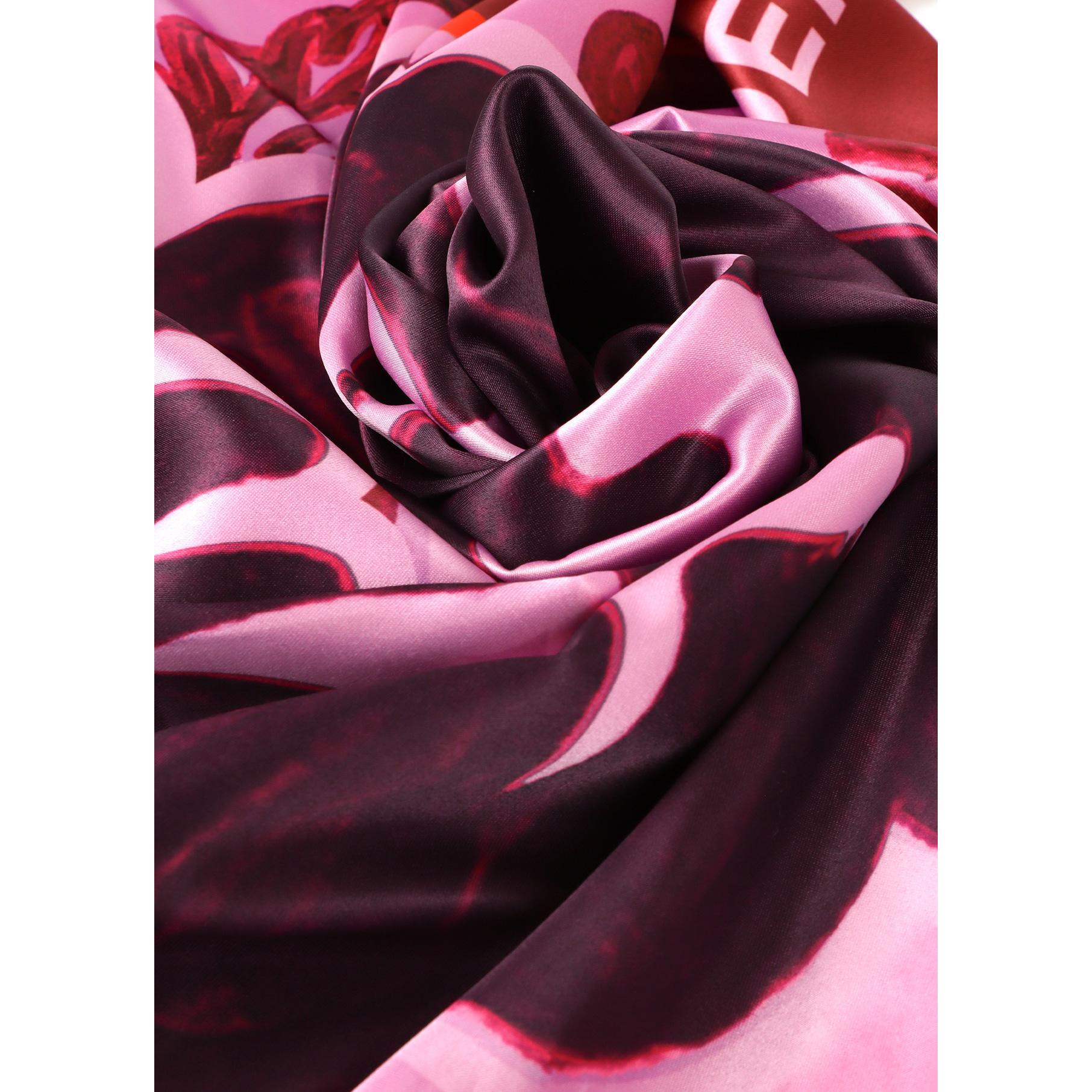 Foulard a fantasia floreale
