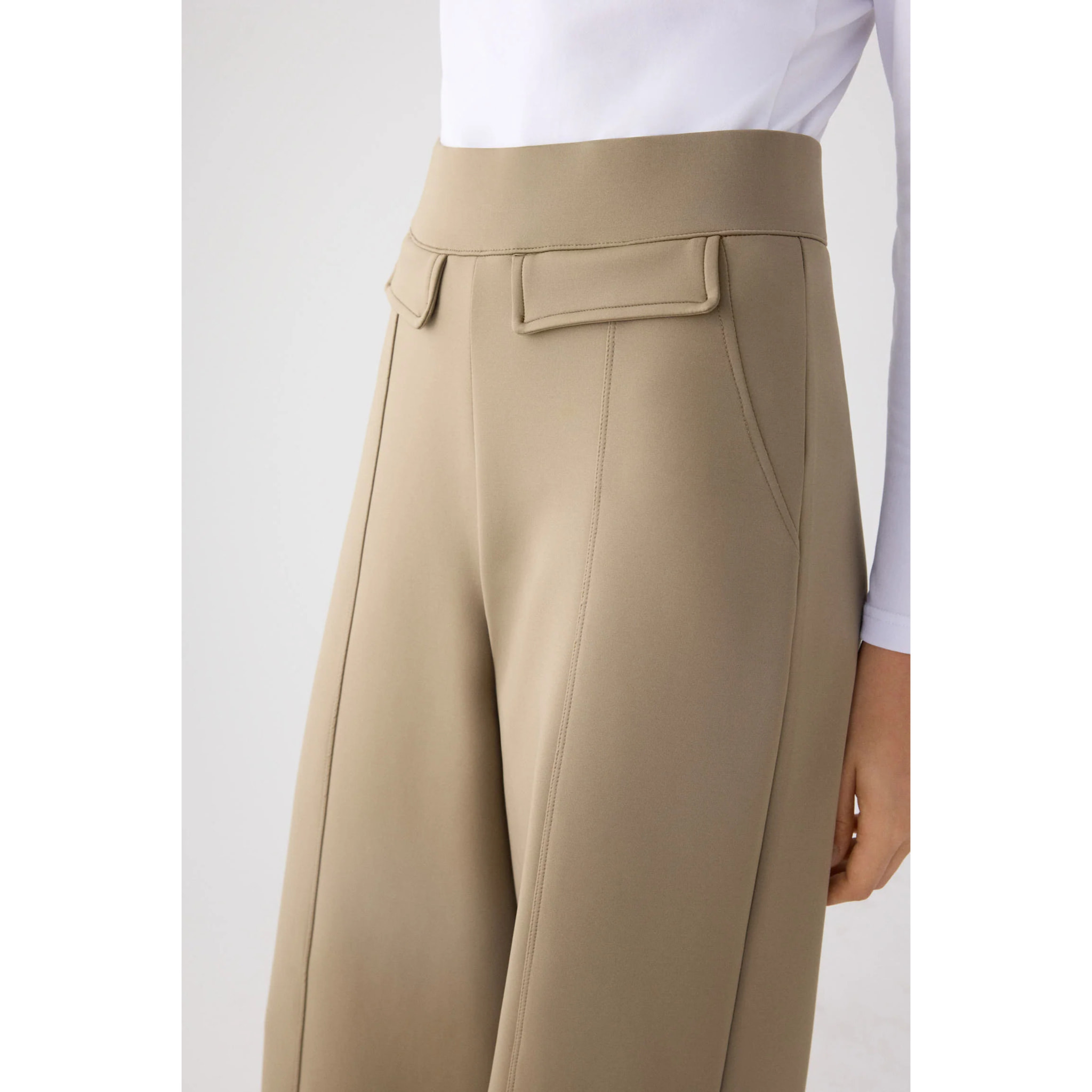 Pantalone comfort larghi