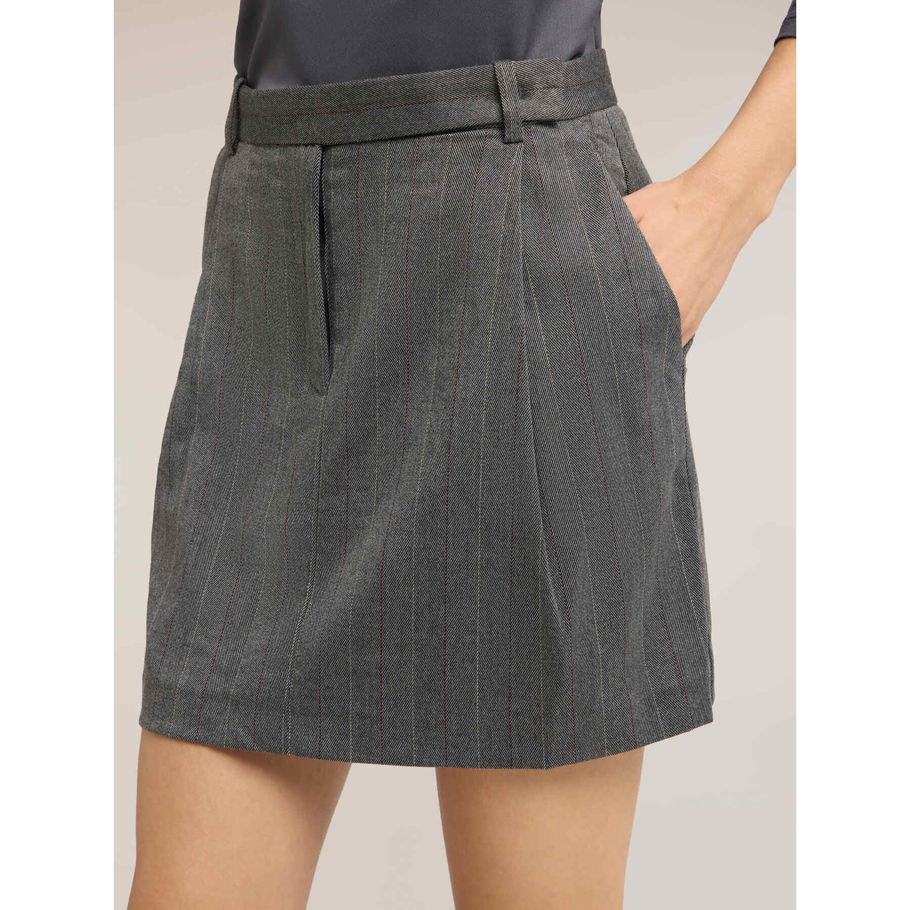 Motivi - Minigonna gessata con pinces - Grigio