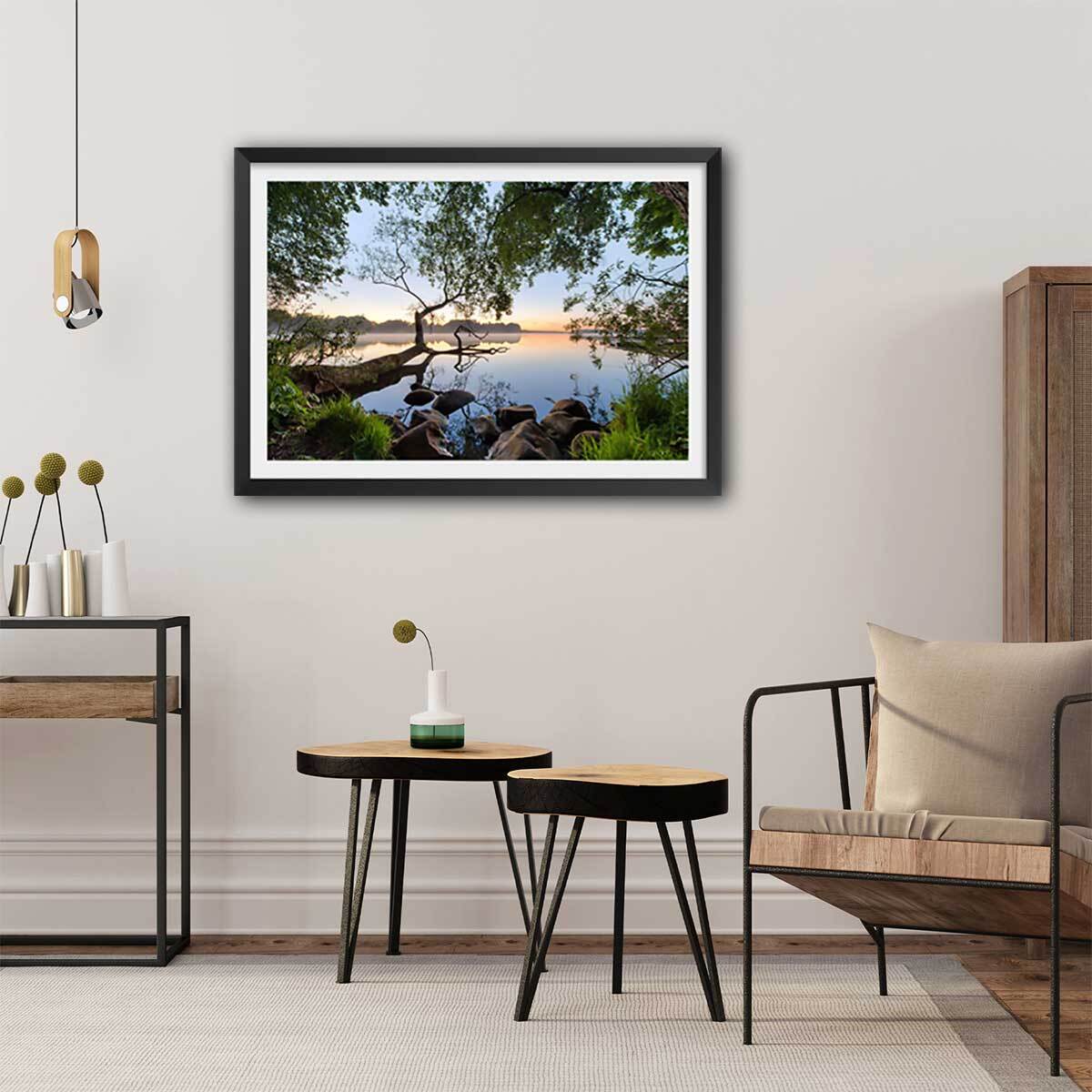 Affiche bord de lac Affiche sous cadre noir