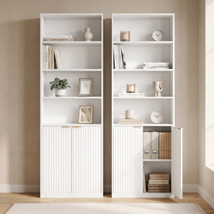 Estantería para Libros Alta y Estrecha, Librería de 6 Niveles con 4 Compartimentos Abiertos, Estante Ajustable, Cierres Magnéticos, Armario para Salón, Estudio, Oficina, 60x24x182 cm, Blanco