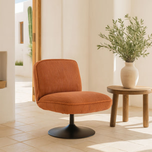 Fauteuil pivotant en velours terracotta et pied en métal noir FUNKY