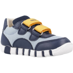 Zapatillas Niño de la marca GEOX  modelo B IUPIDOO B AZUL