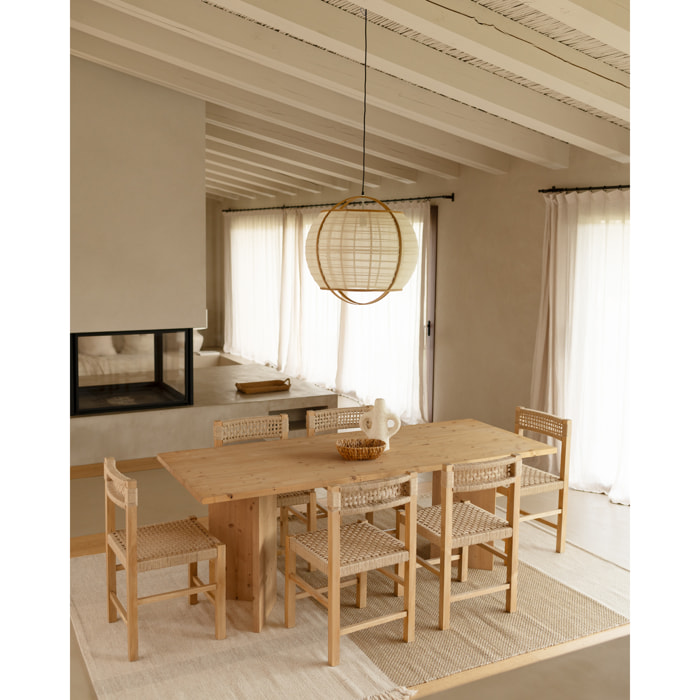 Table de salle à manger en bois massif en ton chêne moyen en différentes tailles