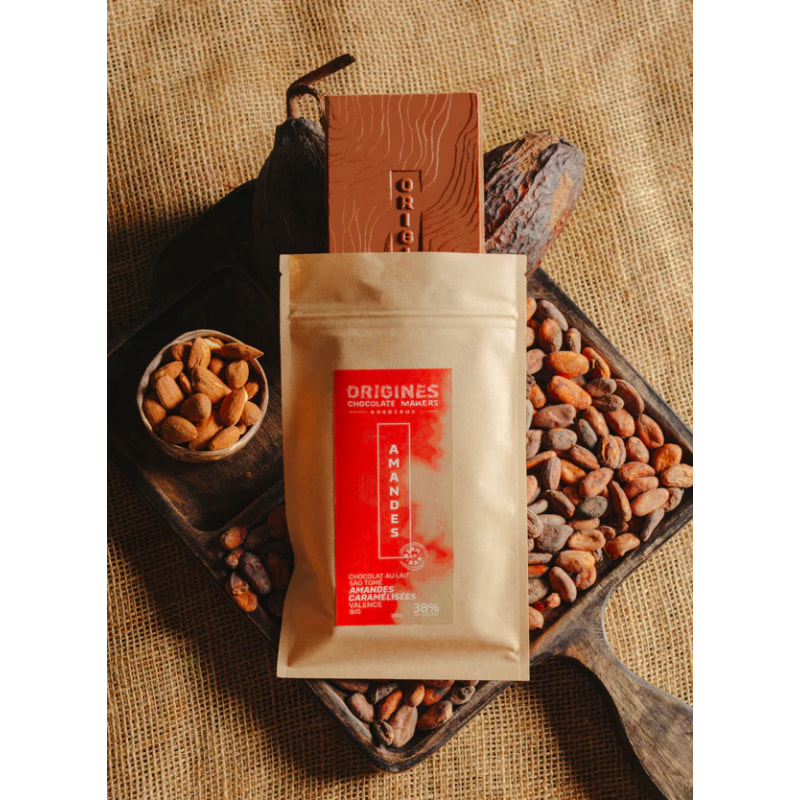 Tablette de chocolat au lait aux amandes caramélisées - Bean To Bar - 100g Bio