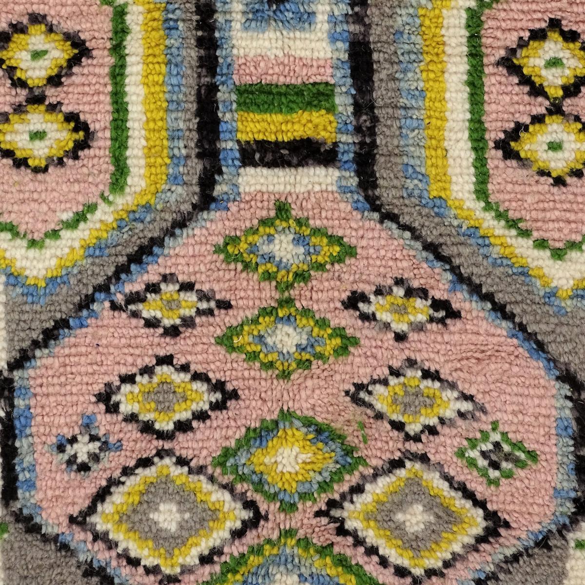 Authentique tapis berbère fait à la main en laine motif ethnic KEFI