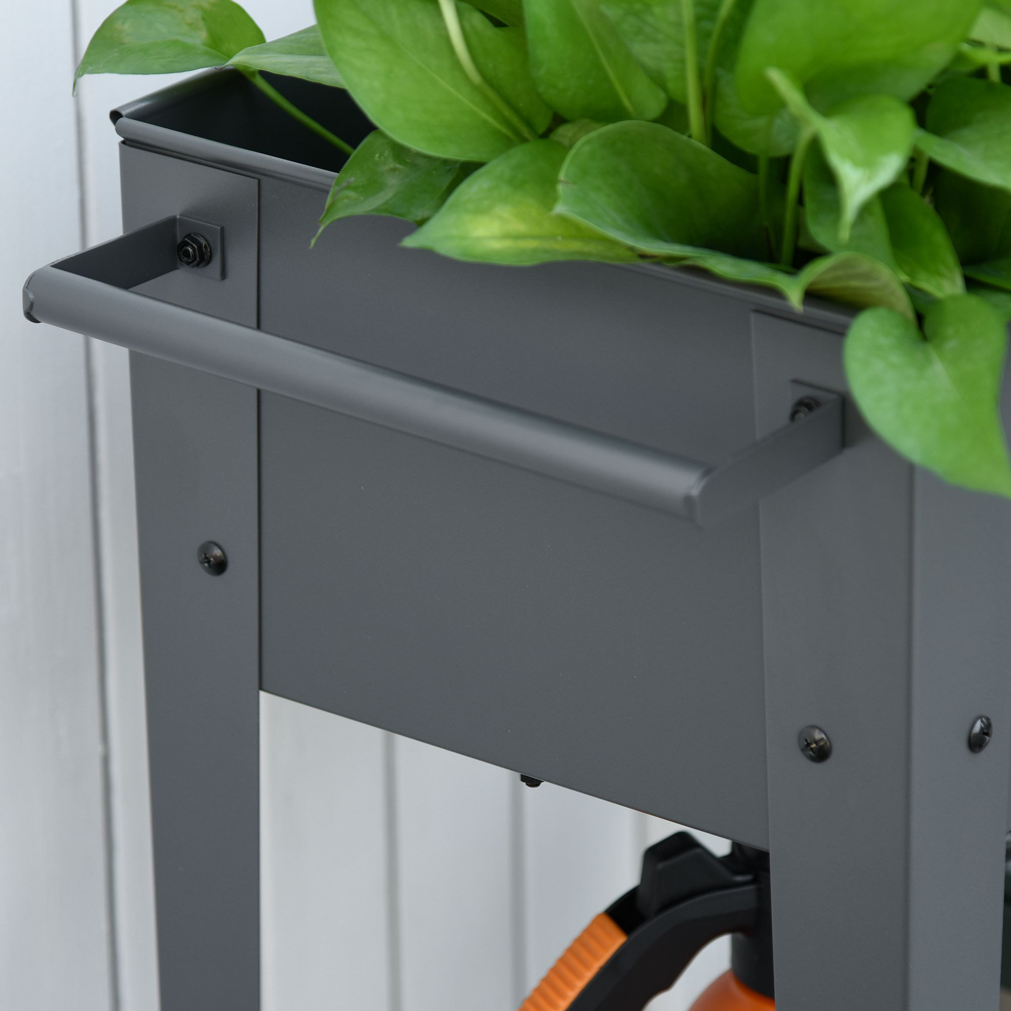 Jardinière sur pieds potager dim. 104L x 39l x 80H cm étagère 2 roues + insert d'irrigation métal gris