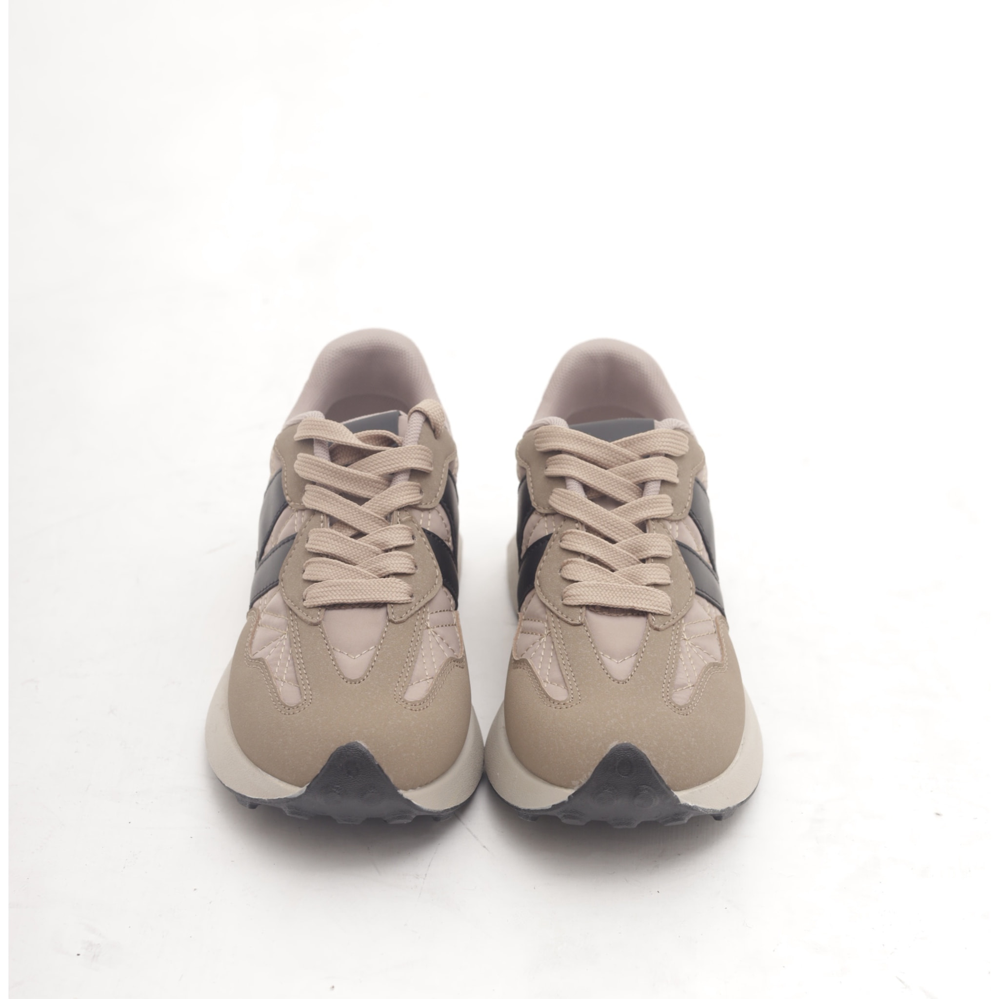 SNEAKERS RUNNING RETRO BEIGE