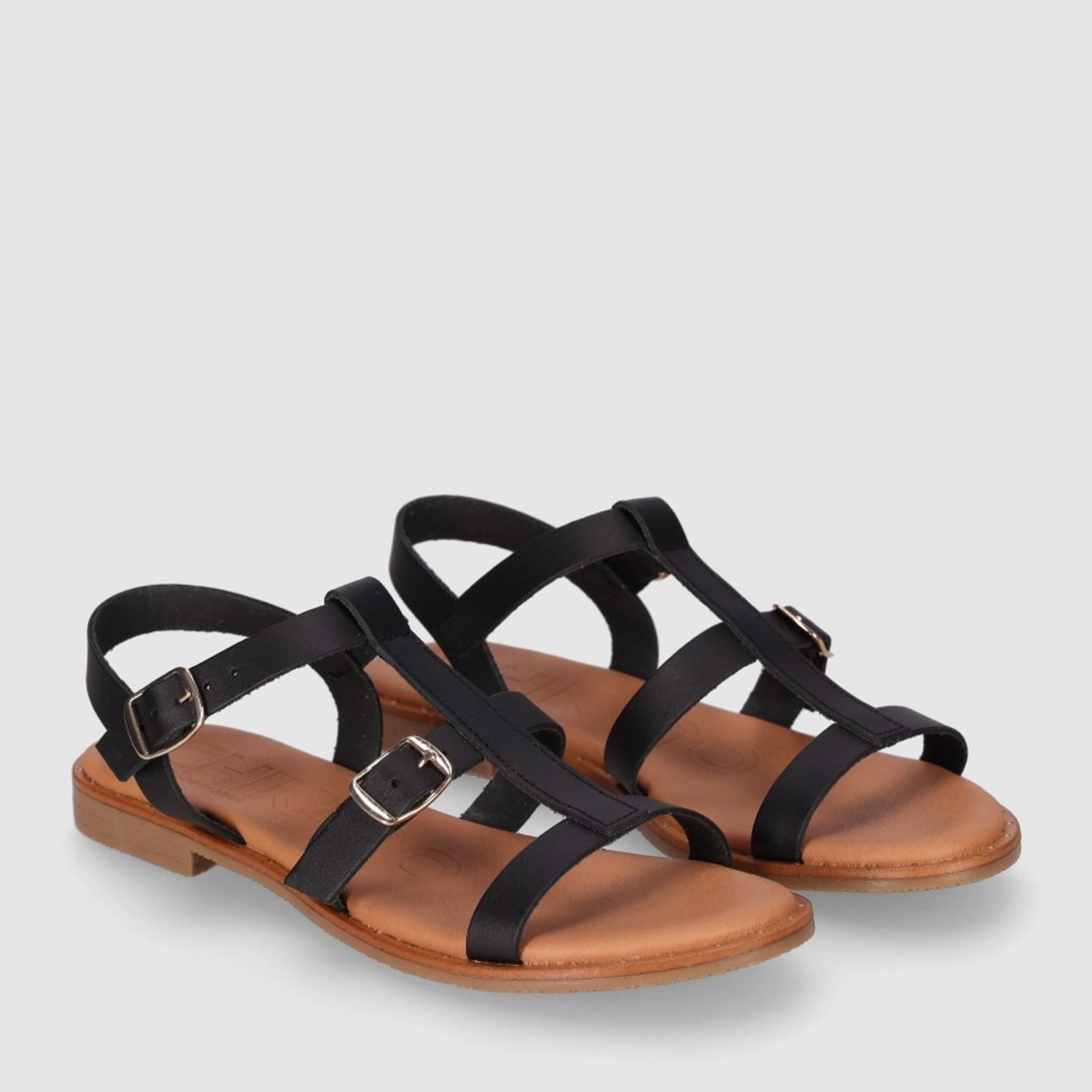 Sandalias de Piel - Negro - Tacón: Bajo