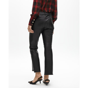 Pantaloni effetto pelle con zip