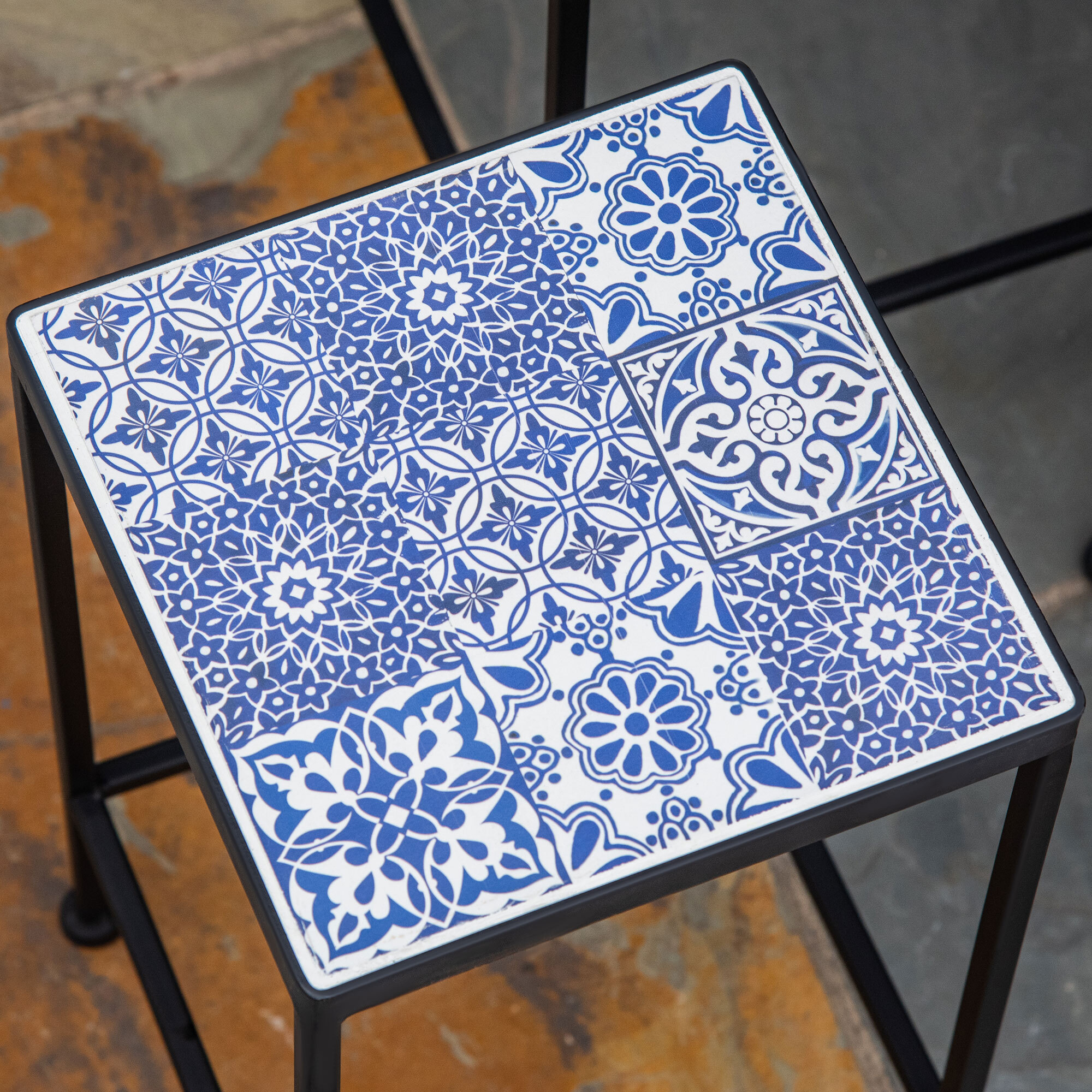Support pots de fleurs 3 pièces - lot de 3 étagères à fleurs - portes plantes empilables - métal époxy plateaux carreaux céramique bleu
