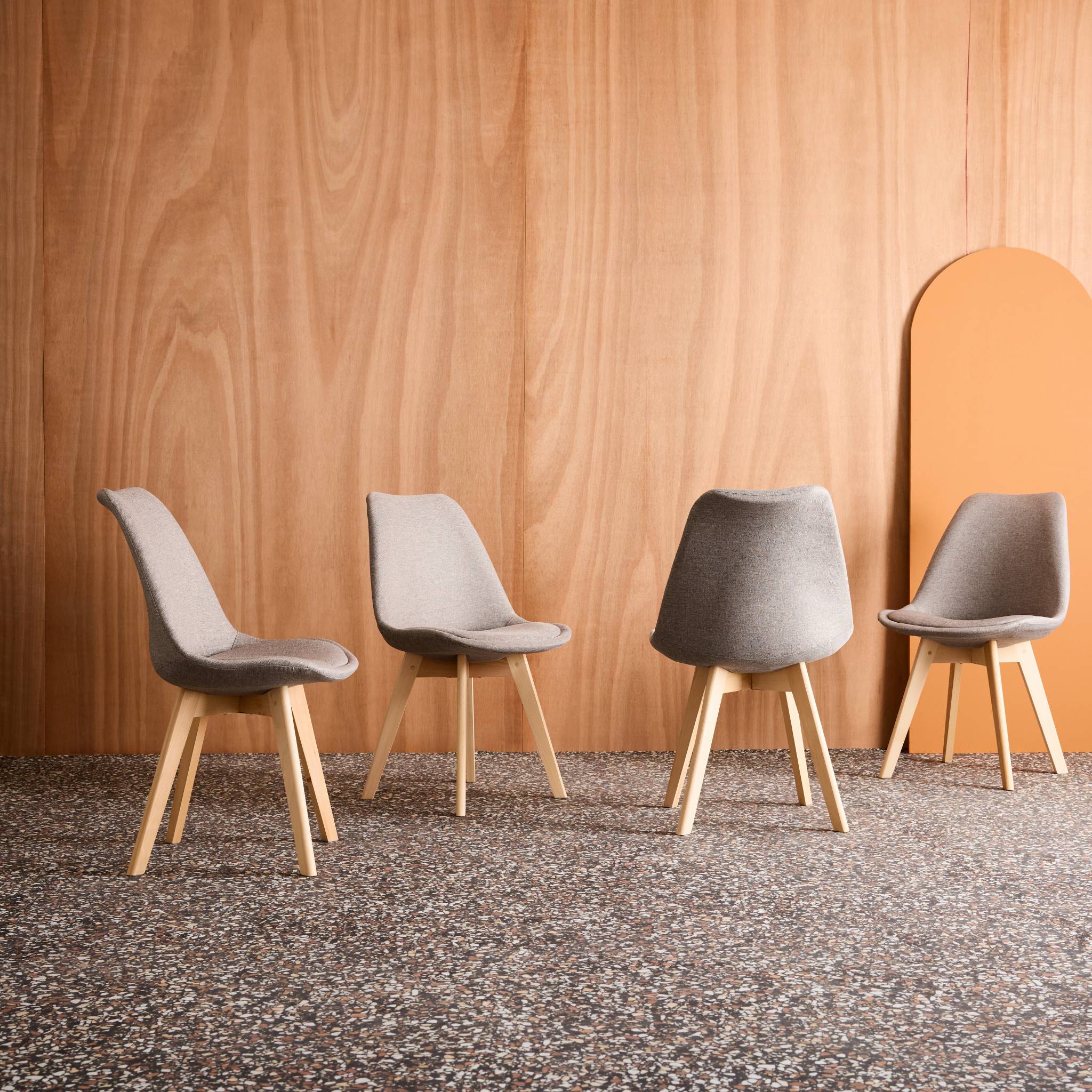 Chaise scandinave bois de hêtre et tissu (lot de 4) NILS