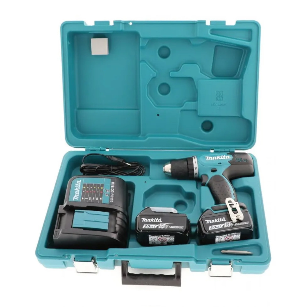 Perceuse visseuse 18V - MAKITA - avec 2 batteries 18V 3.0Ah - chargeur - coffret - DDF453SFE