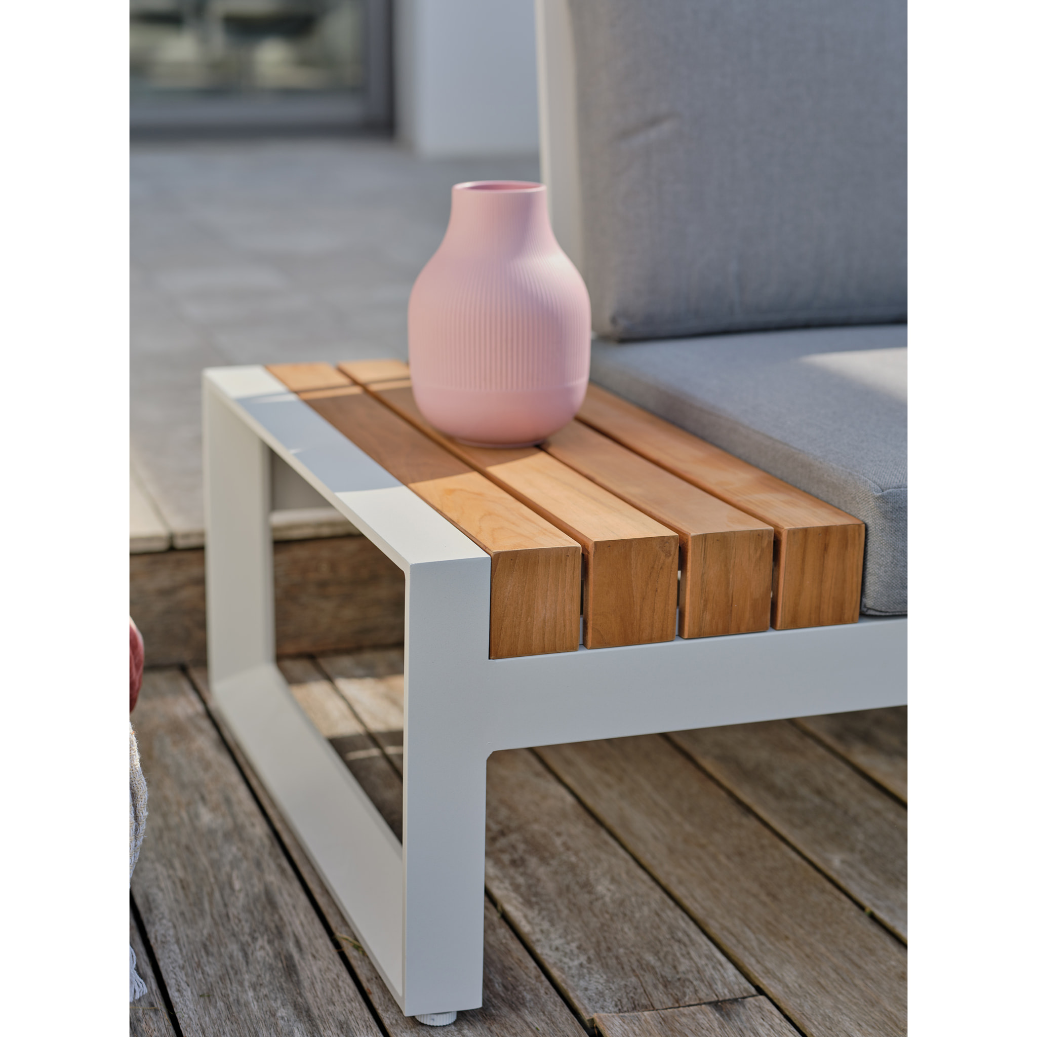 VALENCIA - Salon de jardin d'angle 6 places en teck et aluminium blanc