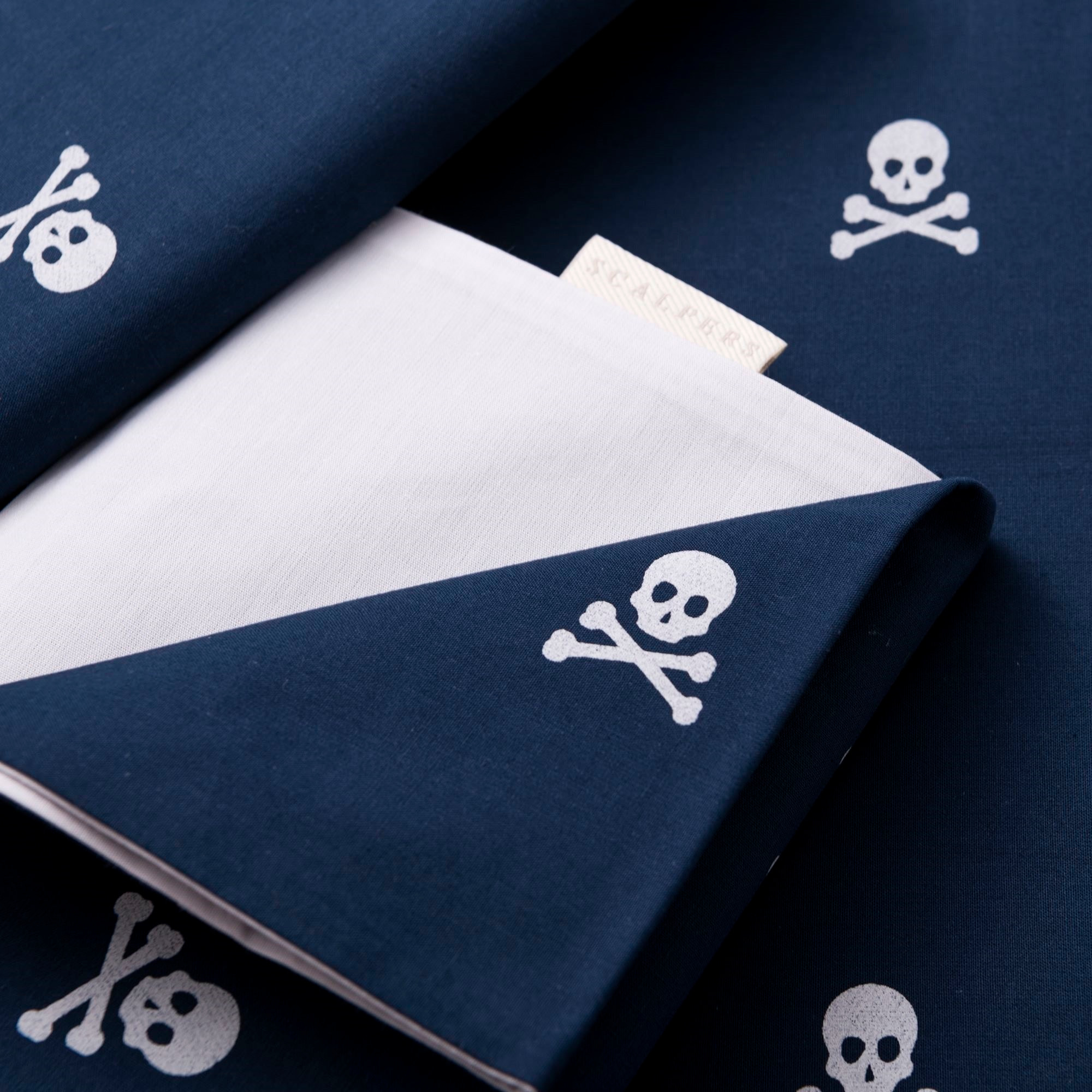 Set cama funda nórdicay 2 fundas almohada, 100% algodón, navy calaveras scalpers home