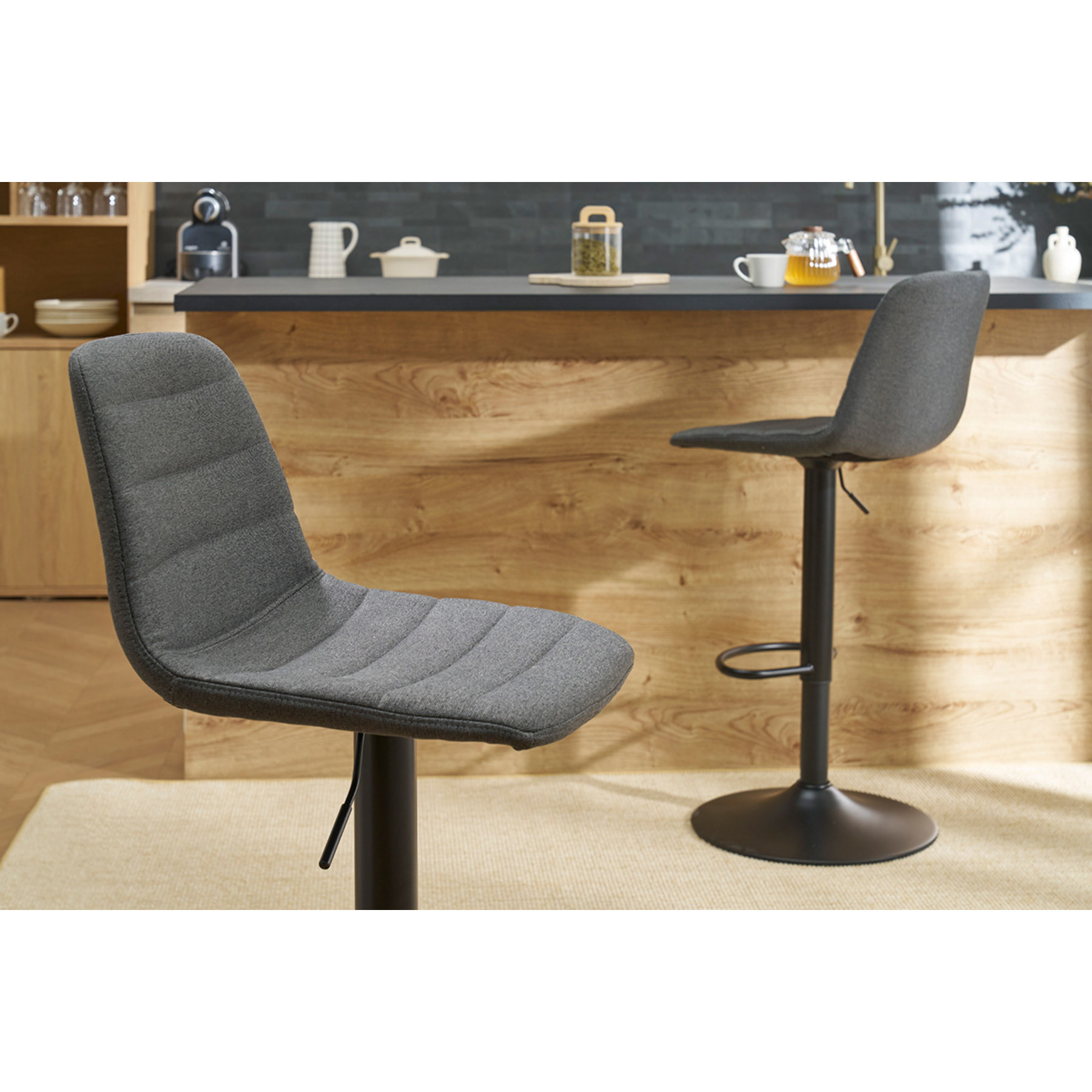 Tabourets de bar réglables pivotants 360° tissu et métal gris foncé (lot de 2) SAURY