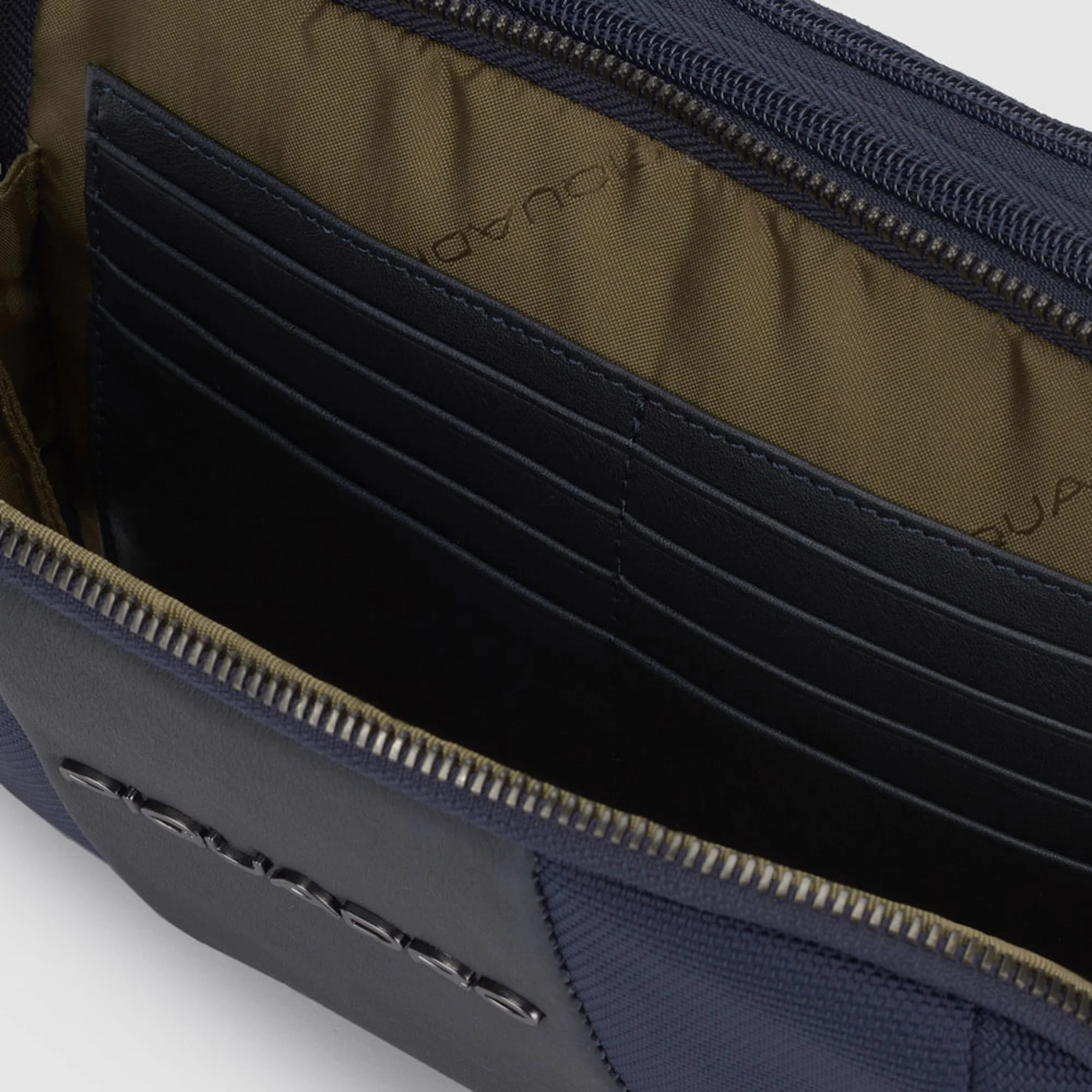 Piquadro Pochette a due scomparti in tessuto riciclato