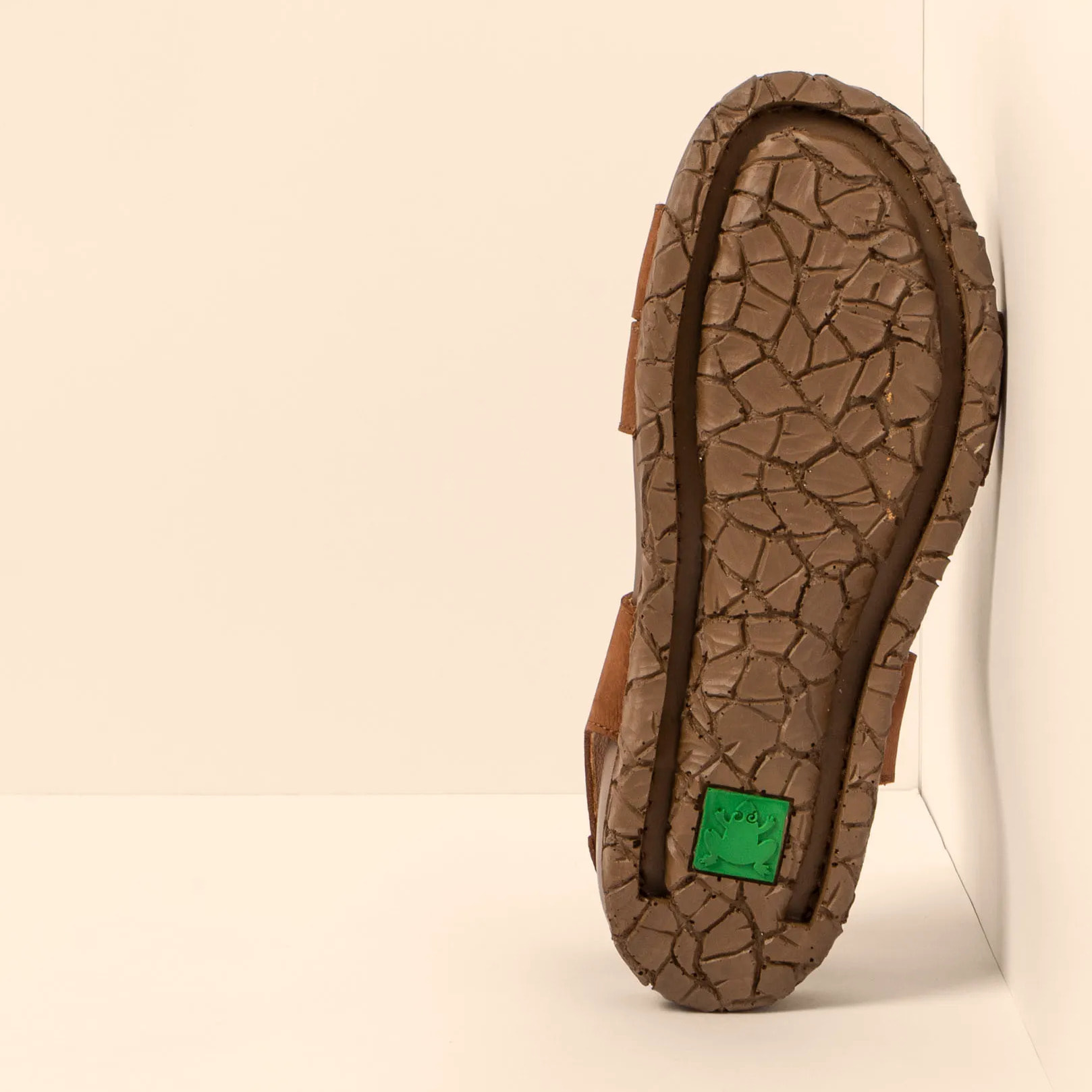 Sandalias N5860 PLEASANT WOOD / TABERNAS color Wood