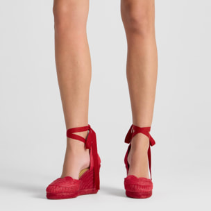 Alpargata Cacia cuña de yute tintada en rafia trenzada con forma de corazón