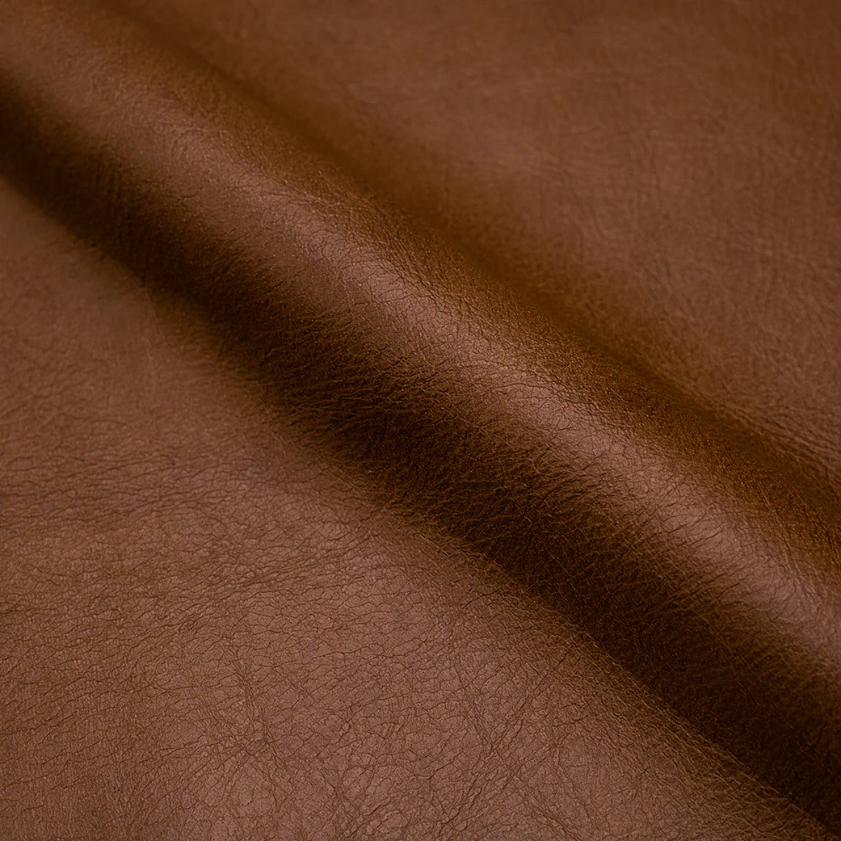 Chaise en cuir de buffle marron et pieds en métal noir - Anatole